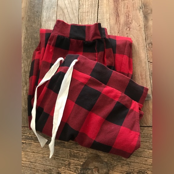 Like New  J. Crew Red and Black Buffalo Plaid Dreamy Jogger M - Picture 2 of 13
